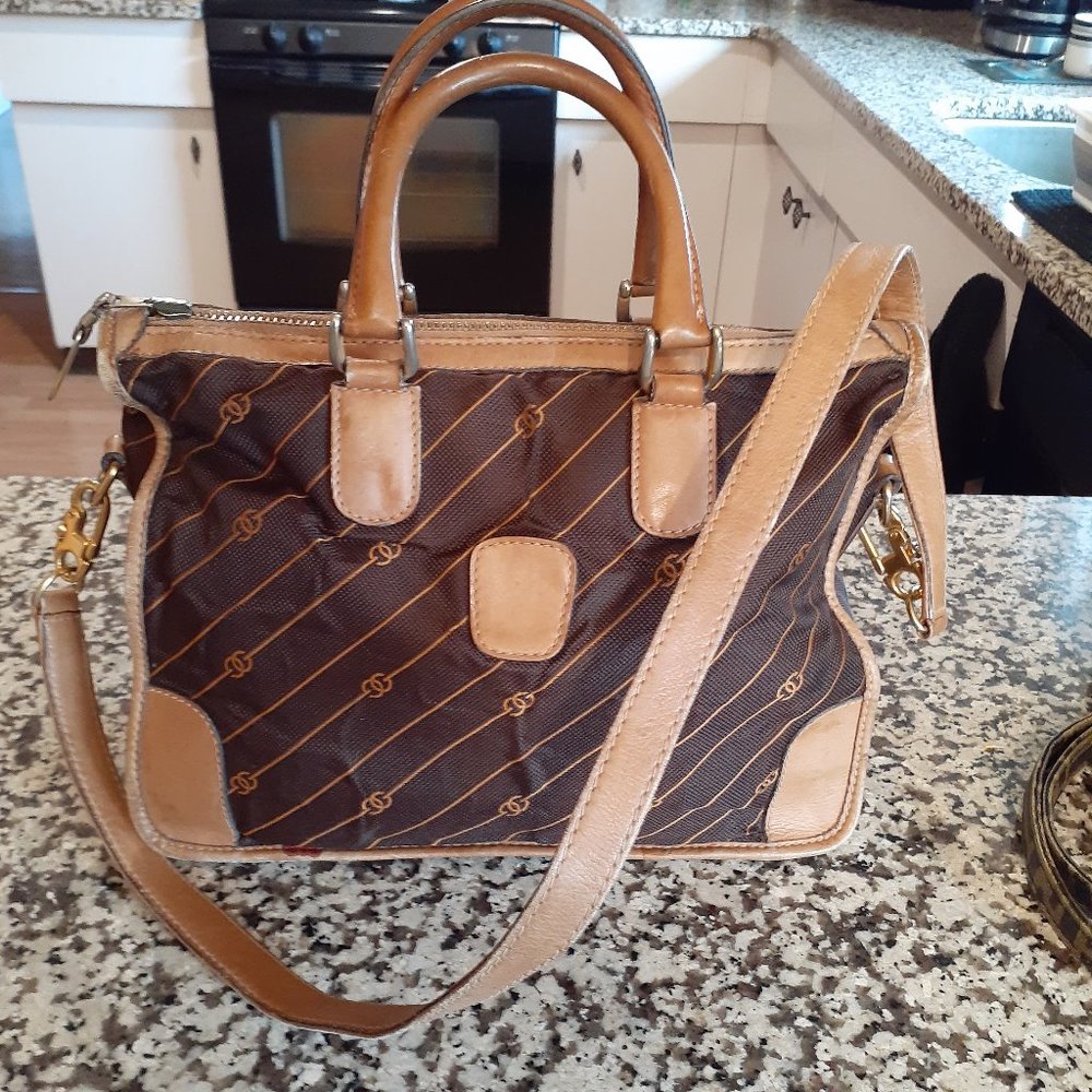 Vintage Authentic Gucci canvas handbag/shoulder